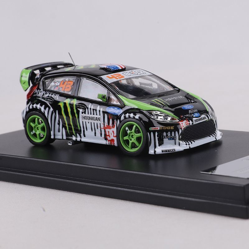 DCM 1/64 Ford Fiesta ST & Focu - Car Care avaliação e preço