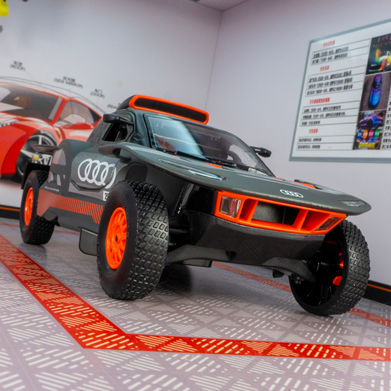 Modelo de carro Audi RS Q e-tr - Car Care avaliação e preço